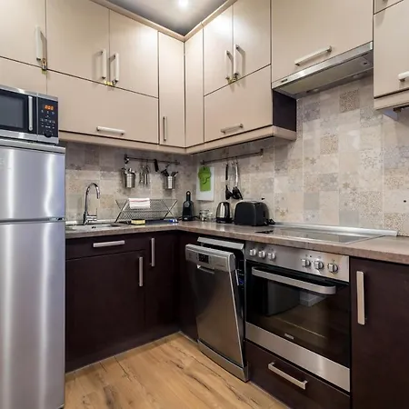 Apartman Bpr Oaktree With Small Garden Budapest